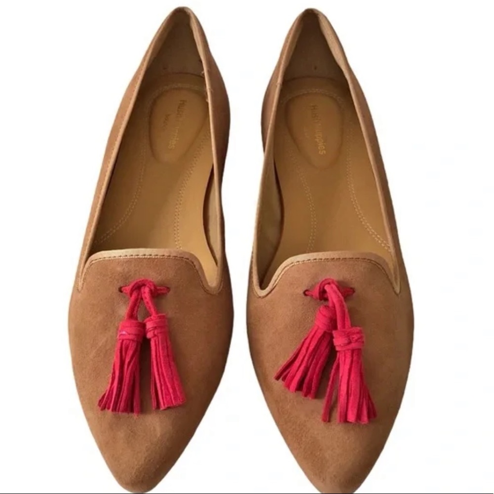 Size 11 Hushpuppies loafer tan suede with pink accent.
